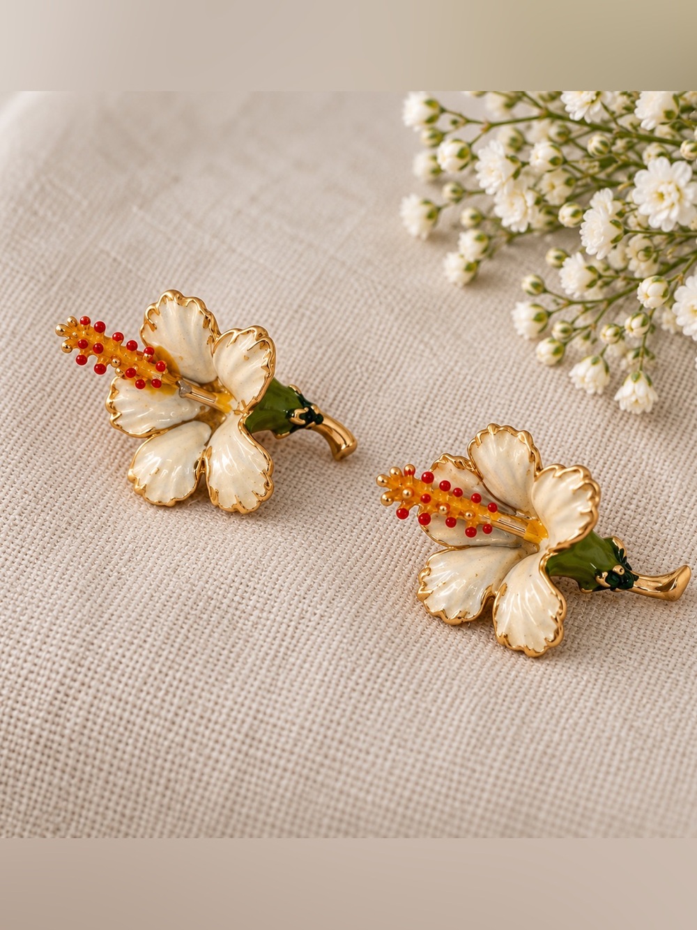 Vintage Enamel Hibiscus Flower Screw-Back Earrings